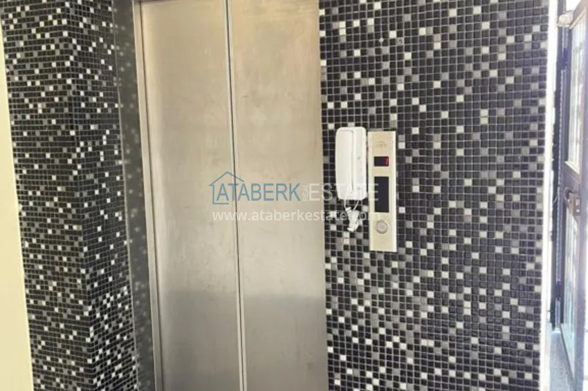 Furnished apartment in Mahmutlar with mountain and sea views 9 