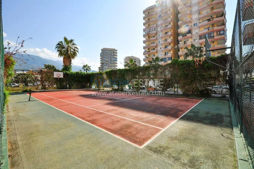 Apartment in Mahmutlar with mountain views in a well-maintained complex 9 