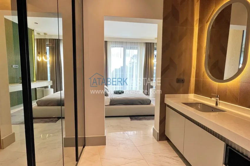 Purchase Apartment in Kargicak furnished in a residence on the first coastline 9 