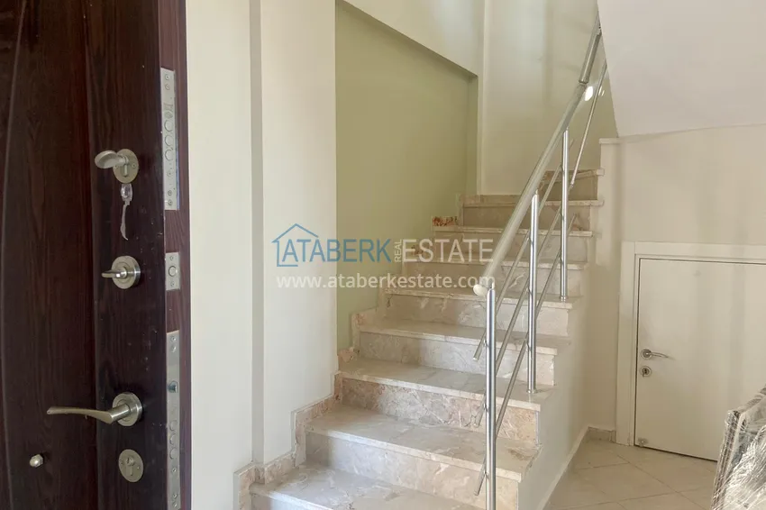 Purchase Villa in Alanya with furniture and a beautiful view from the window 1 