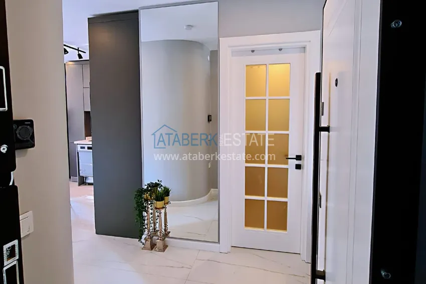 Purchase  Two-room apartment in the center of Alanya with author's interior 1 