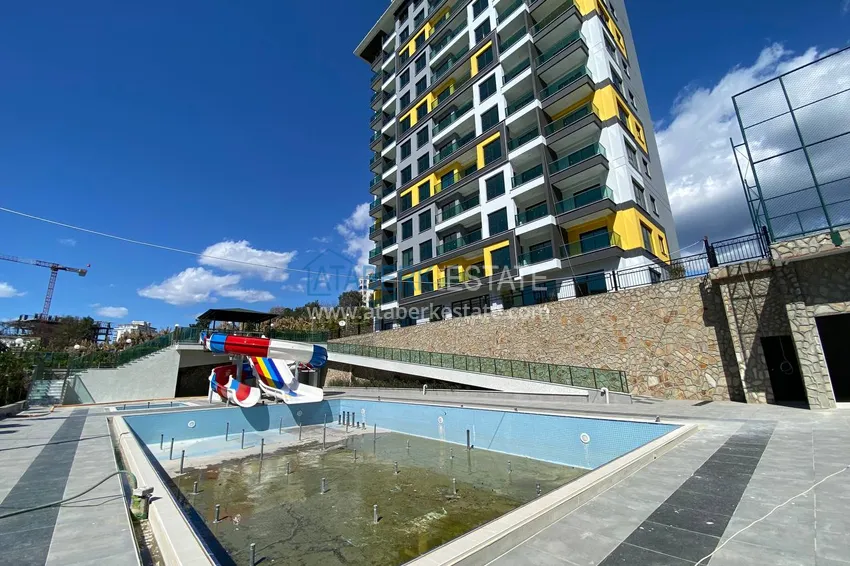 Apartments in Mahmutlar with a fine finish in a modern new complex 2 