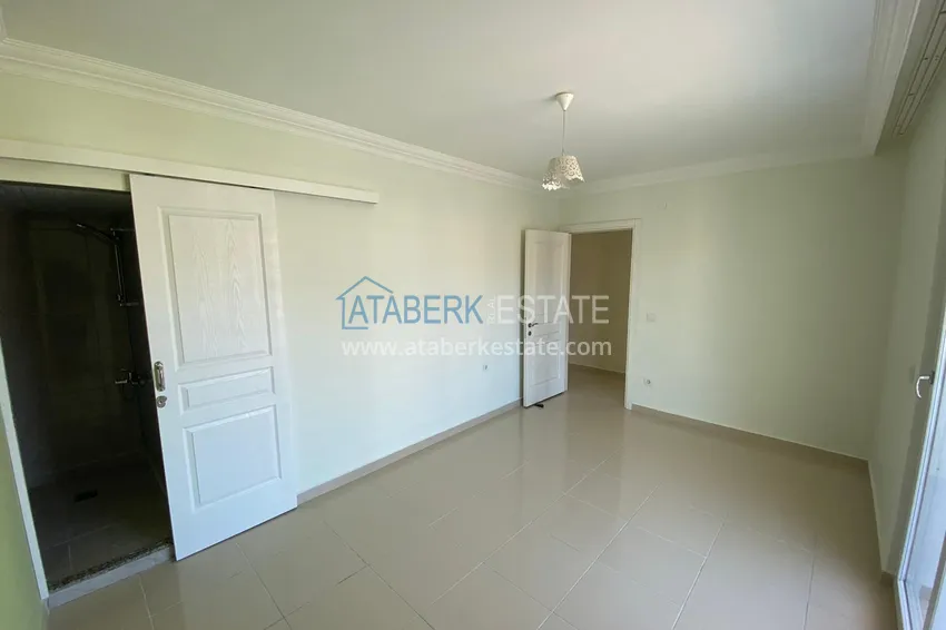 Purchase Three-room apartment in Mahmutlar with a view of the sea and mountains 10 