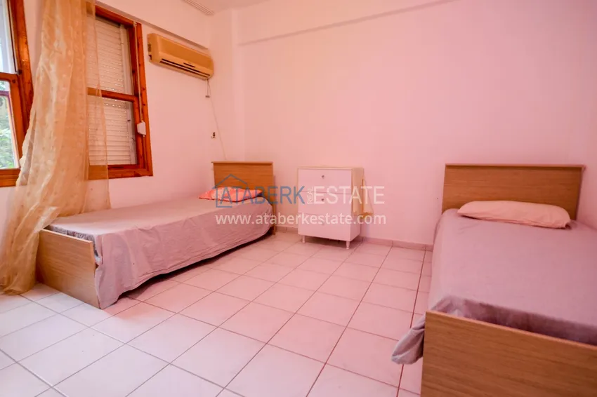 Purchase Three-room apartment in Mahmutlar with a separate kitchen, next to the sea 11 