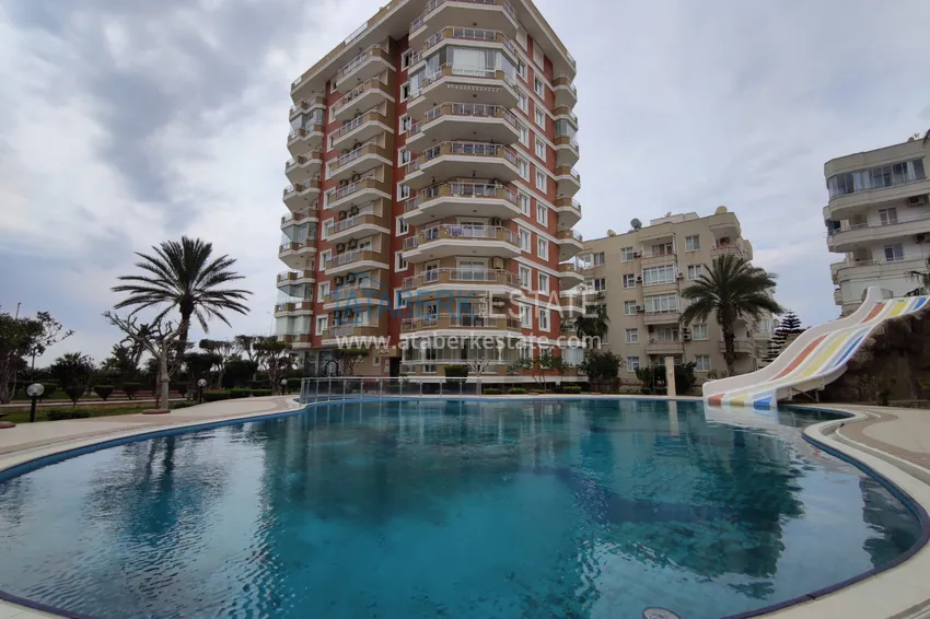 Beachfront apartment in Mahmutlar, furnished  1 