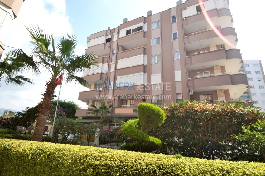 Furnished apartment in Mahmutlar with mountain view 1 