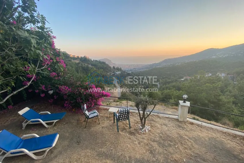 Urgent sale! Furnished villa in Alanya Tepe district with the right to obtain citizenship 4