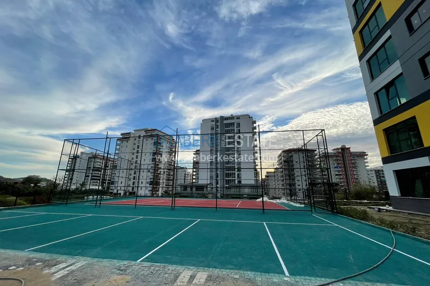 Apartments in Mahmutlar with a fine finish in a modern new complex 9 