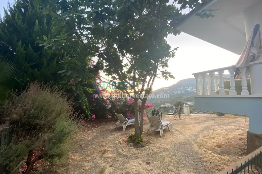 Urgent sale! Furnished villa in Alanya Tepe district with the right to obtain citizenship 8