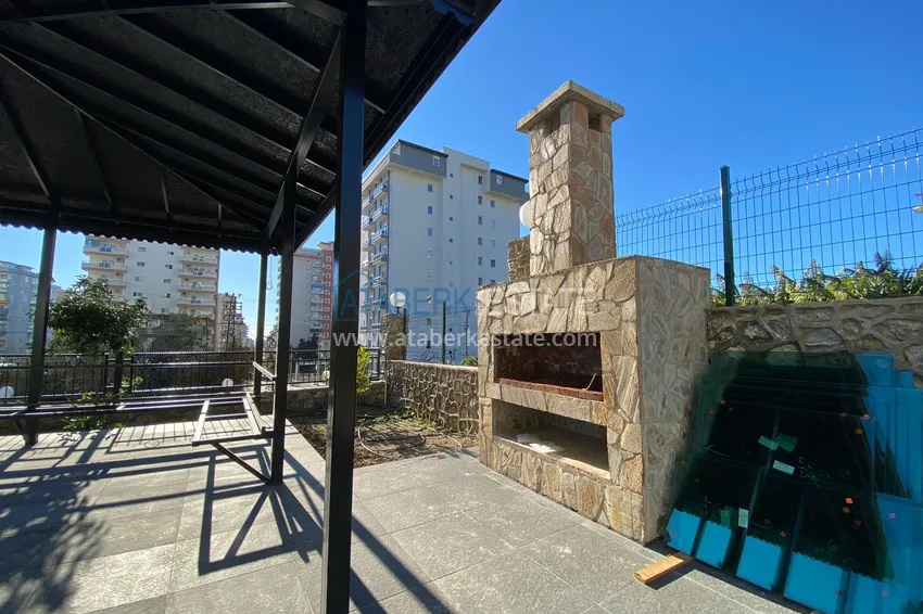 Apartments in Mahmutlar with a fine finish in a modern new complex 14 