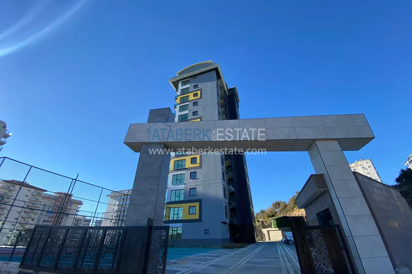 Apartments in Mahmutlar with a fine finish in a modern new complex 16 