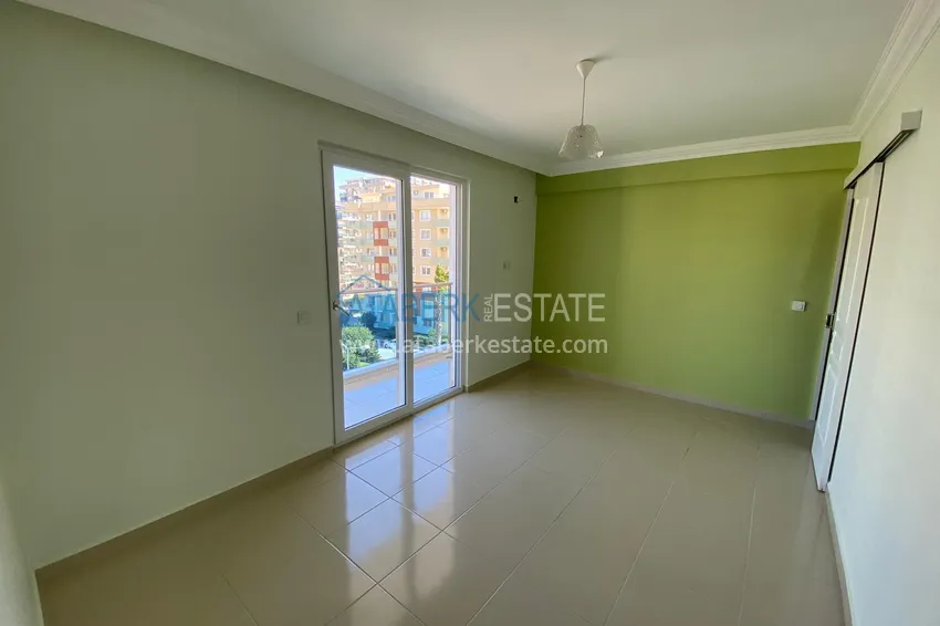 Purchase Three-room apartment in Mahmutlar with a view of the sea and mountains 9 