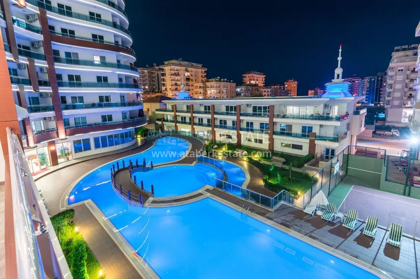 Three-room apartment in Alanya - Mahmutlar, elite complex 5 
