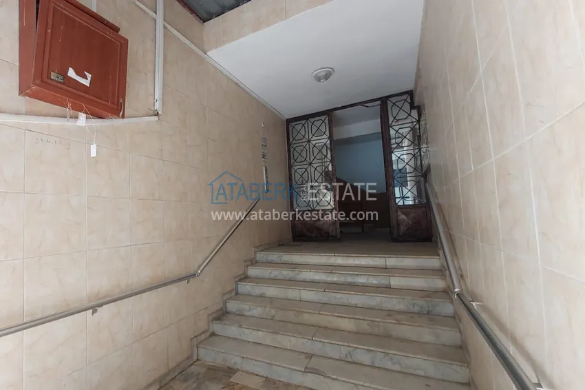 Apartment in the center of Alanya - Damlatas area furnished with a separate kitchen 6 