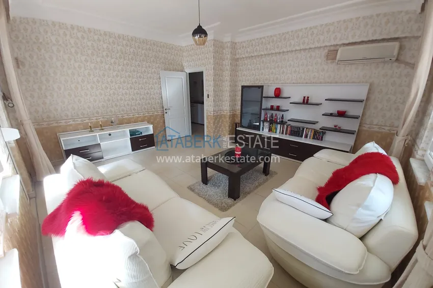 Purchase  Apartment in the center of Alanya - Damlatas area furnished with a separate kitchen 3 