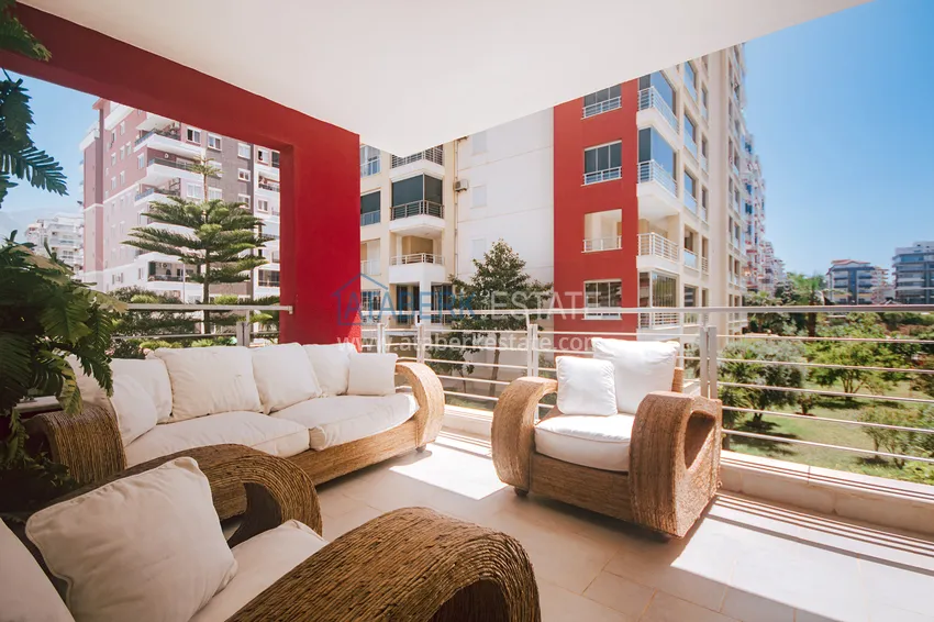 Purchase  Apartment in Mahmutlar with furniture and a separate kitchen in a comfortable complex 11 