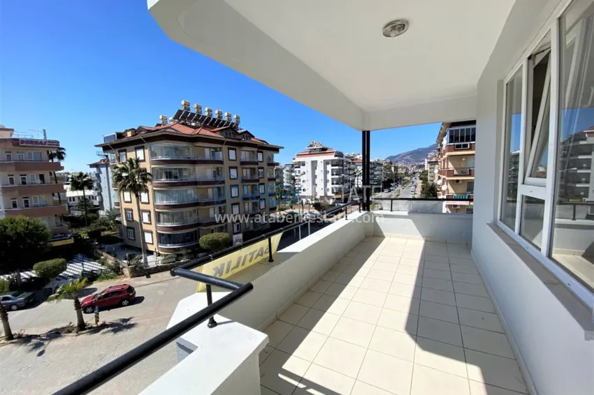 Purchase  Three-room apartment in the Oba area with mountain views 14 