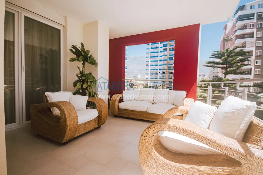 Purchase  Apartment in Mahmutlar with furniture and a separate kitchen in a comfortable complex 13 