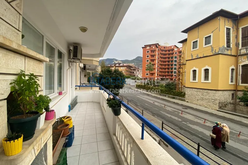 Four-room apartment in the center of Alanya in an urban-type complex 2 