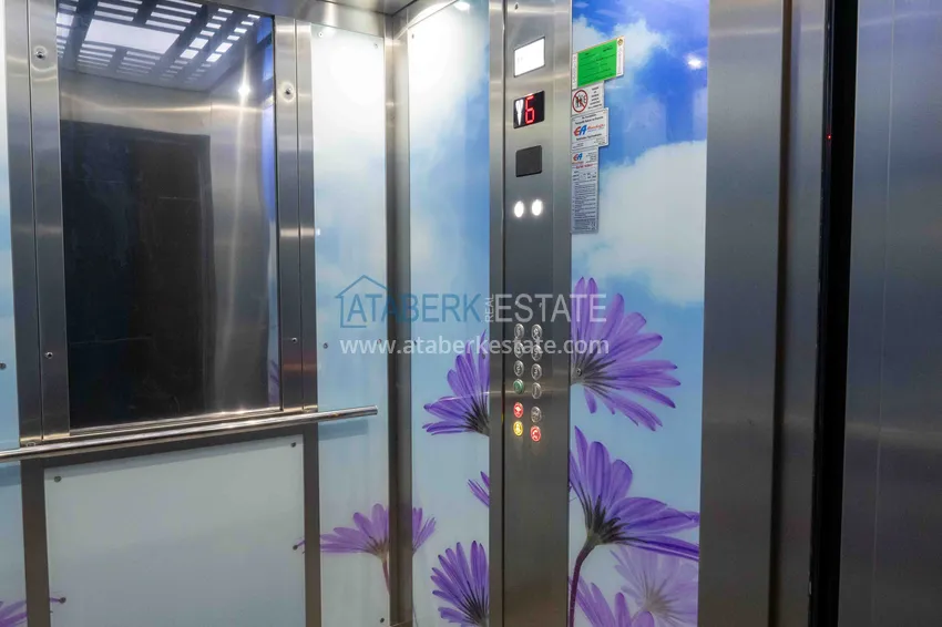 Furnished apartment in Mahmutlar in a young complex 16 