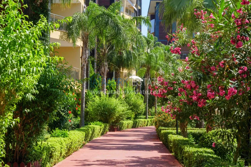 Apartment in Alanya in a luxury complex on the first coastline 17 