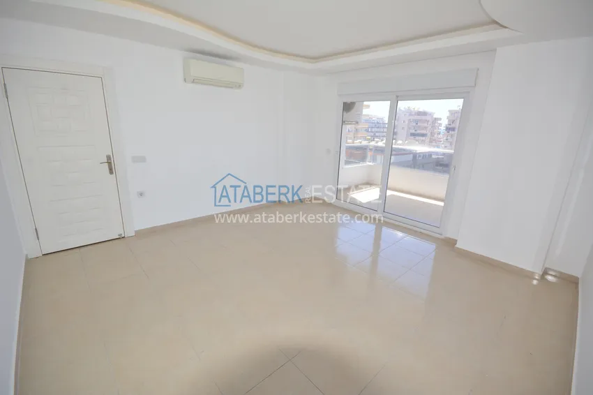 Purchase Apartment in Mahmutlar with mountain and sea views in a well-maintained complex 4