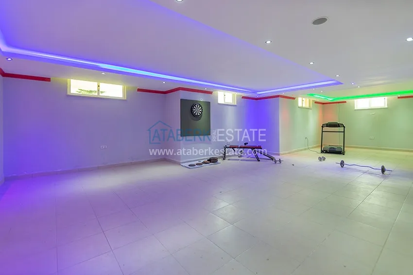 Duplex penthouse in Mahmutlar with sea and mountain views 17 