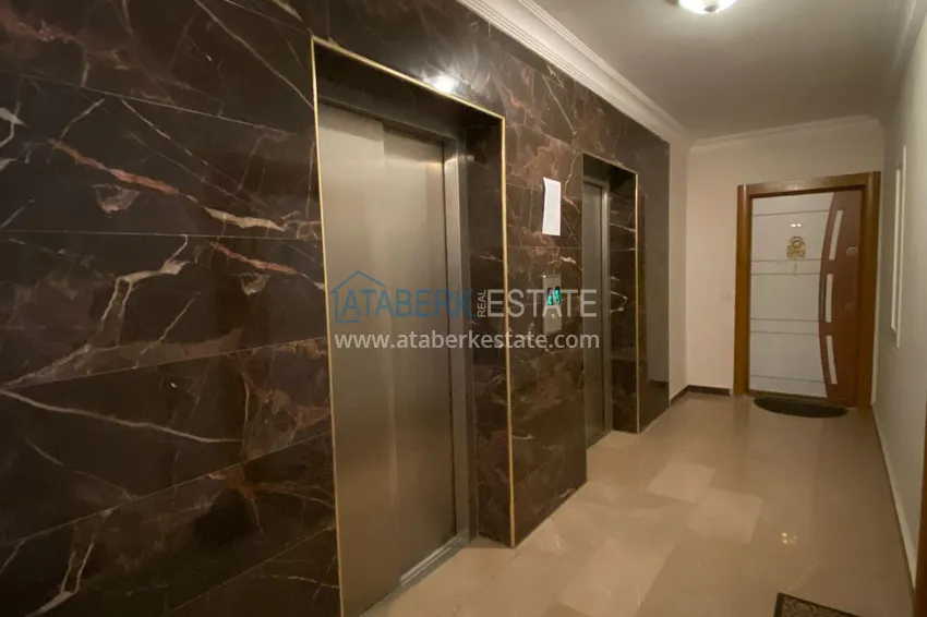 Apartment in Mahmutlar with mountain and sea views in a well-maintained complex 19