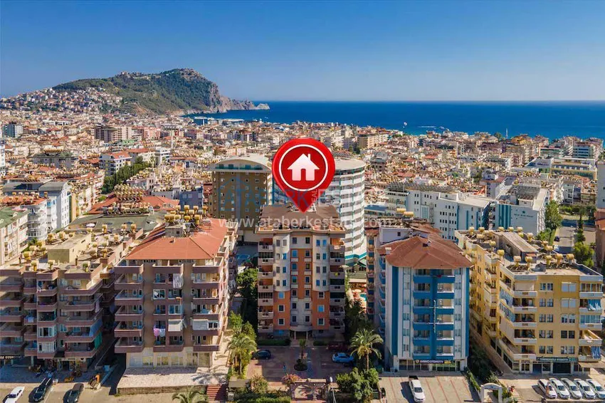 Apartment in the center of Alanya - Cleopatra beach area with new furniture and sea view 1 