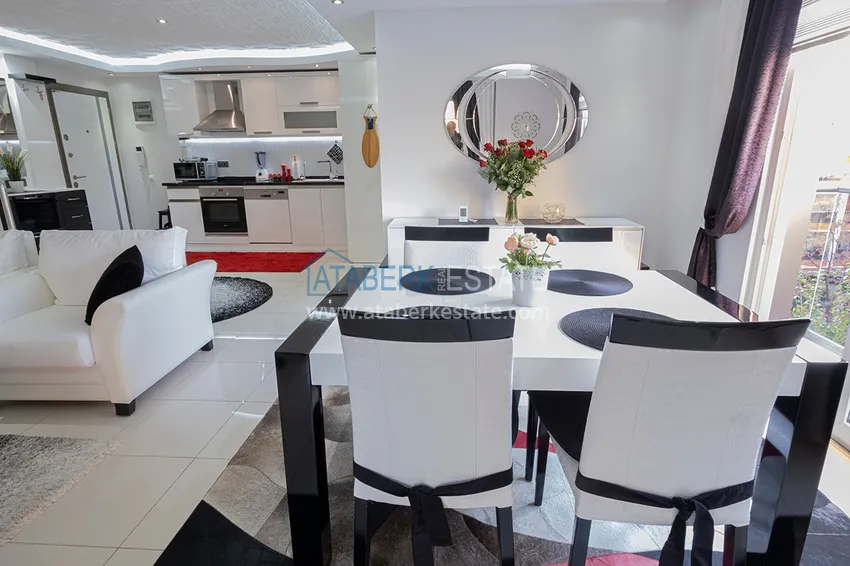 Purchase Penthouse - duplex in the center of Alanya furnished with mountain views 1 