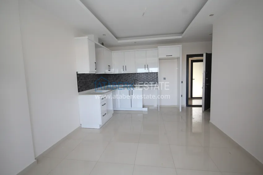 Purchase  Apartment in Kargicak with a fine finish and a view of the sea and mountains 1 