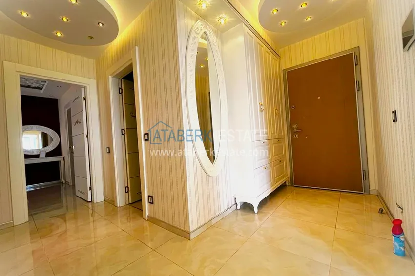 Purchase  Furnished apartment in Mahmutlar in a complex on the first coastline 1 