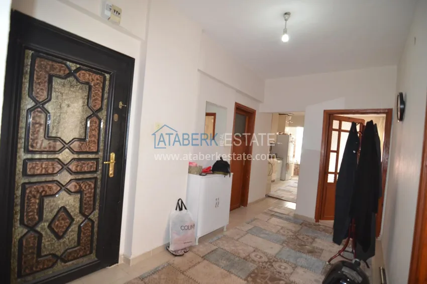 Purchase Three-room apartment in the center of Alanya with furniture and a separate kitchen 2 