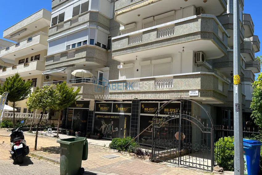 Apartment in Oba three-room furnished in a residential complex 1 