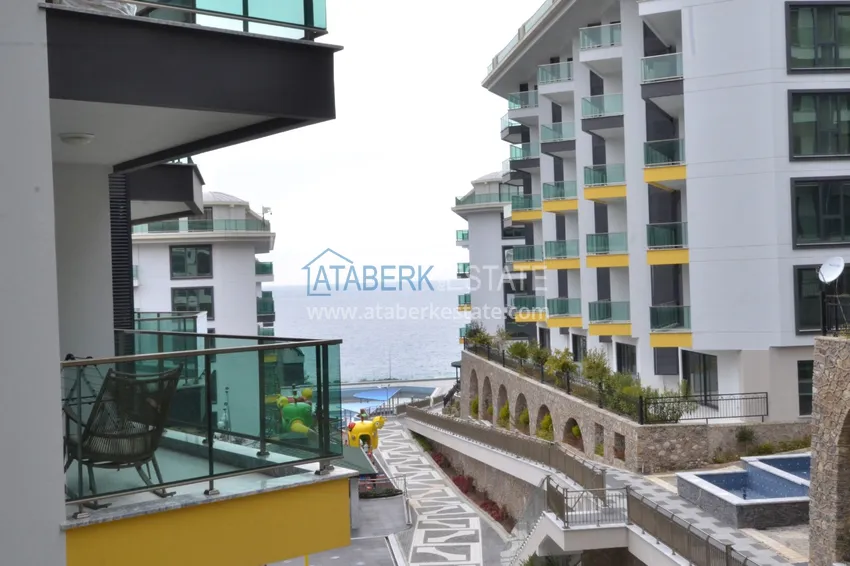 Purchase  Apartment in Kargicak with a sea view in a complex on the first coastline 21 