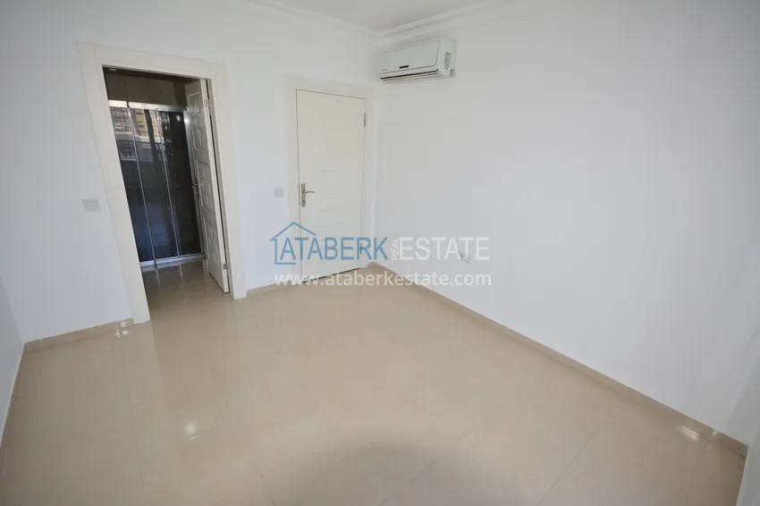 Purchase Apartment in Mahmutlar with mountain and sea views in a well-maintained complex 10