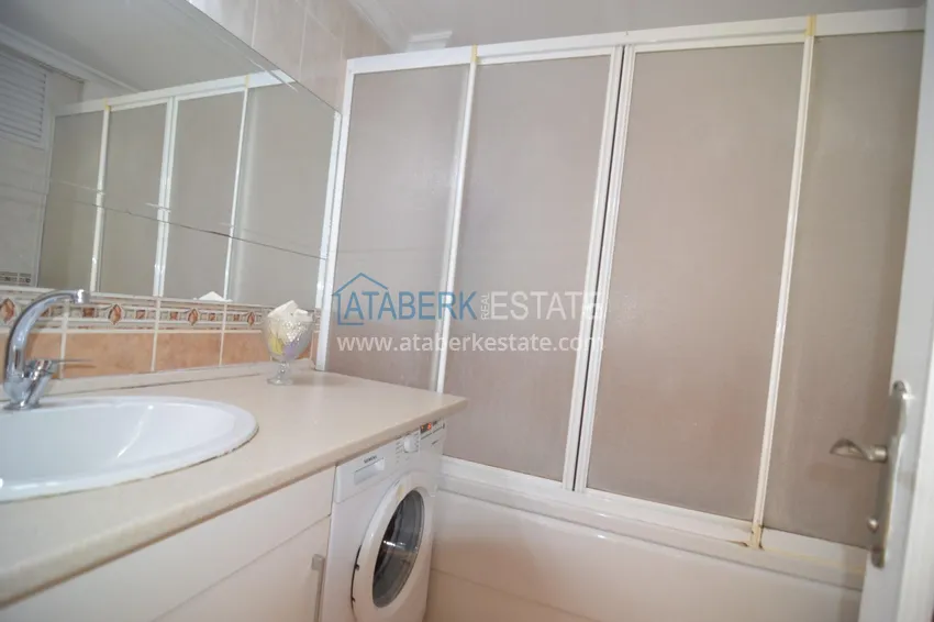 Purchase  Furnished apartment in the center of Alanya with 3 bedrooms and a separate kitchen 25 