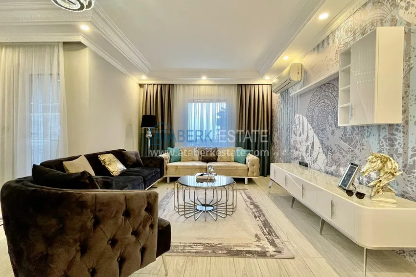 Purchase  Apartment in the center of Alanya - Cleopatra beach area with new furniture and sea view 2 
