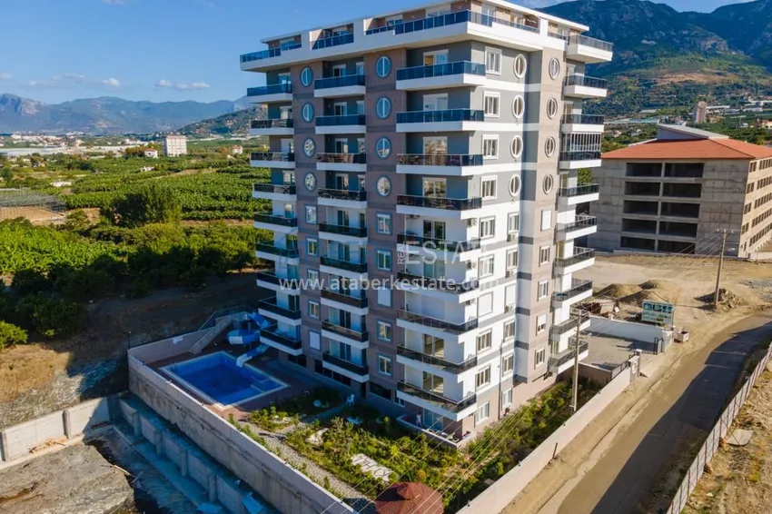 Apartments in Mahmutlar with furniture in a complex with infrastructure 3 