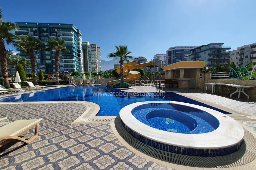 Apartament w Mahmutlarze z widokiem na morze i góry w kompleksie z bogatą infrastrukturą 3 