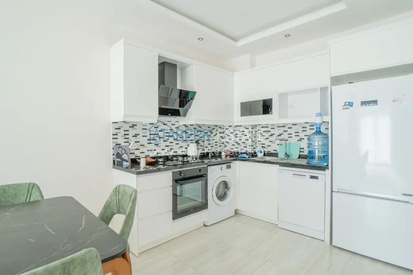 Purchase  Apartments in Mahmutlar with furniture in a complex with infrastructure 4 