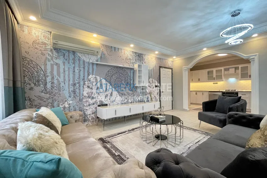 Purchase  Apartment in the center of Alanya - Cleopatra beach area with new furniture and sea view 4 