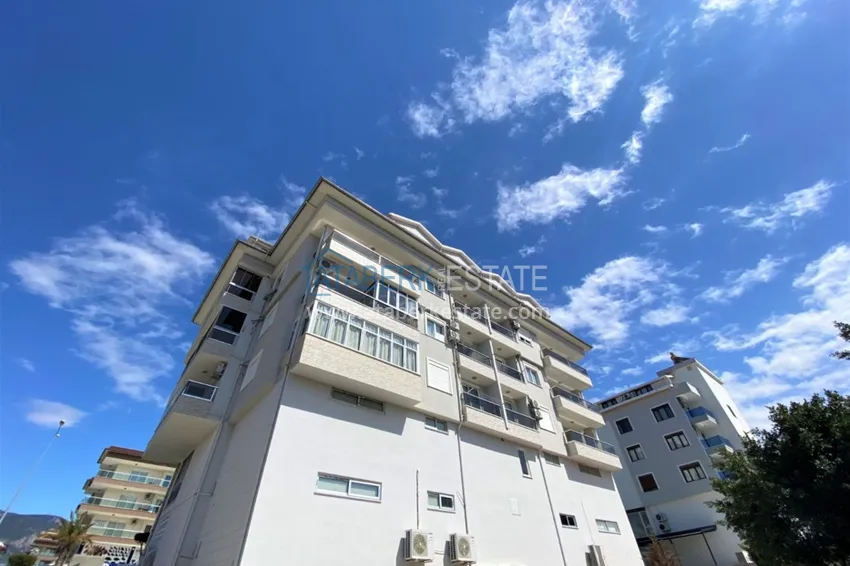 Furnished apartment in the Kestel district with a glazed balcony and mountain views 4 