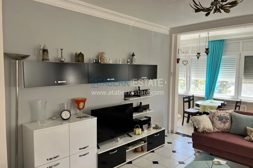 Purchase  Apartment in Oba three-room furnished in a residential complex 4 