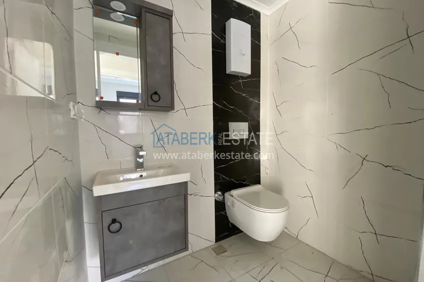 Purchase  Three-room apartment in the center of Alanya in a complex with good infrastructure 4 