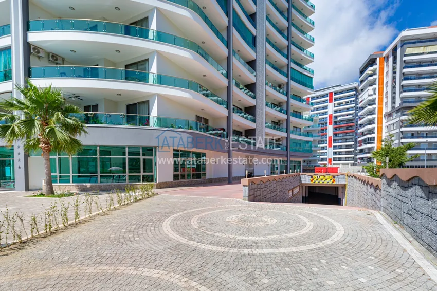 Furnished apartment in Mahmutlar with sea and mountain views 8 