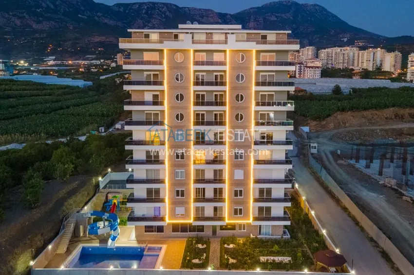 Apartments in Mahmutlar with furniture in a complex with infrastructure 6 