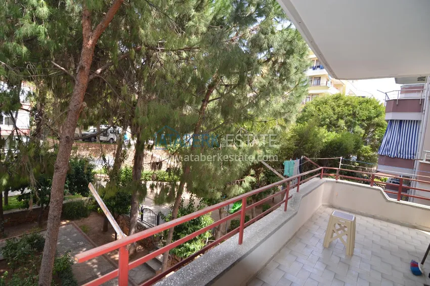 Purchase Three-room apartment in the center of Alanya with furniture and a separate kitchen 6 