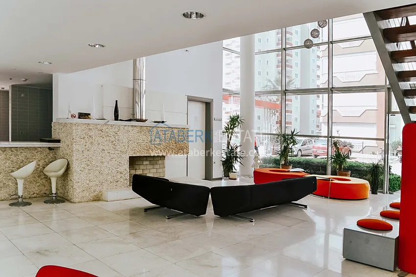 Apartment in Mahmutlar with furniture and a separate kitchen in a comfortable complex 6 