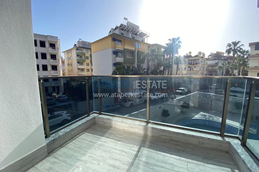 Purchase  Three-room apartment in the center of Alanya in a complex with good infrastructure 6 